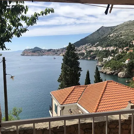 Guest Sveti Jakov Guest house 3*