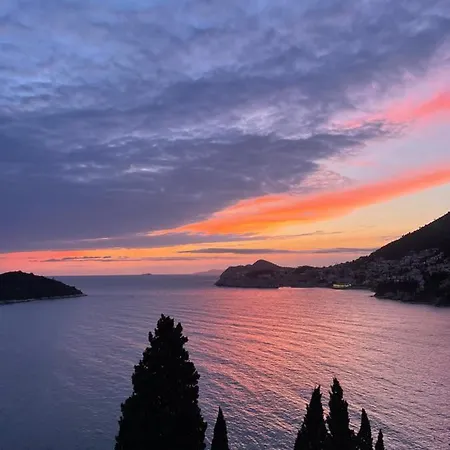 Affittacamere Guest Sveti Jakov 3*